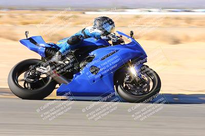 media/Jan-09-2022-SoCal Trackdays (Sun) [[2b1fec8404]]/Turn 8 (1045am)/